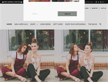 Tablet Screenshot of heartswoon.com